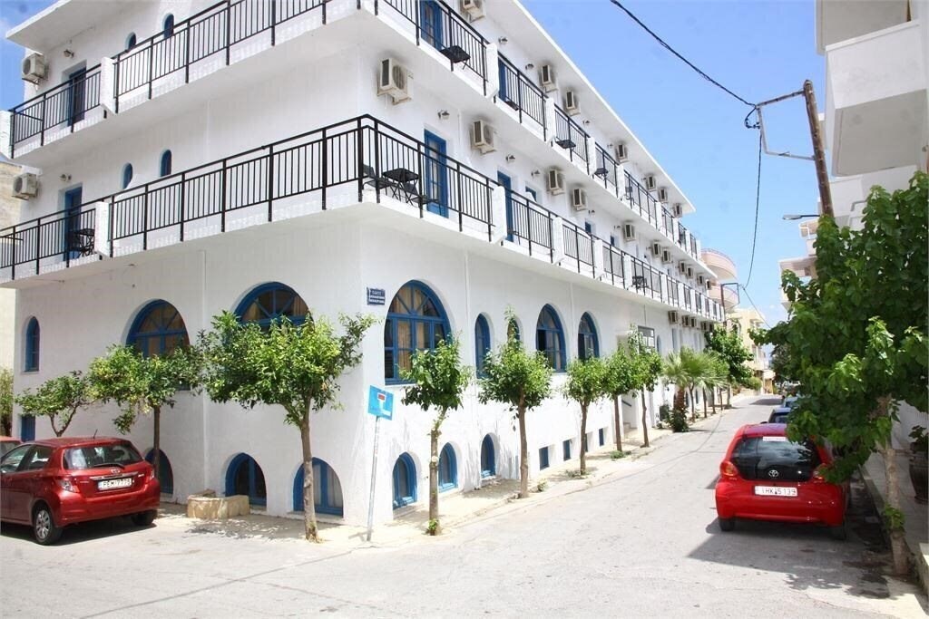 Отель The City Hotel 3*